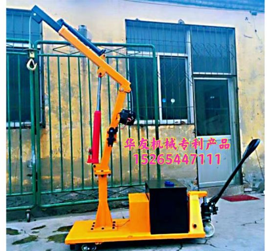 點(diǎn)擊查看詳細(xì)信息<br>標(biāo)題：裝車卸貨用小吊機(jī) 閱讀次數(shù)：2540